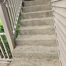 Full-Service-House-Deck-concrete-steps-and-Garage-Wash-Completed-in-Marshall-MI 1
